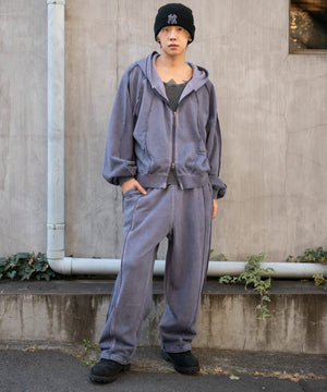 ネイビー モデル：175cm F着用