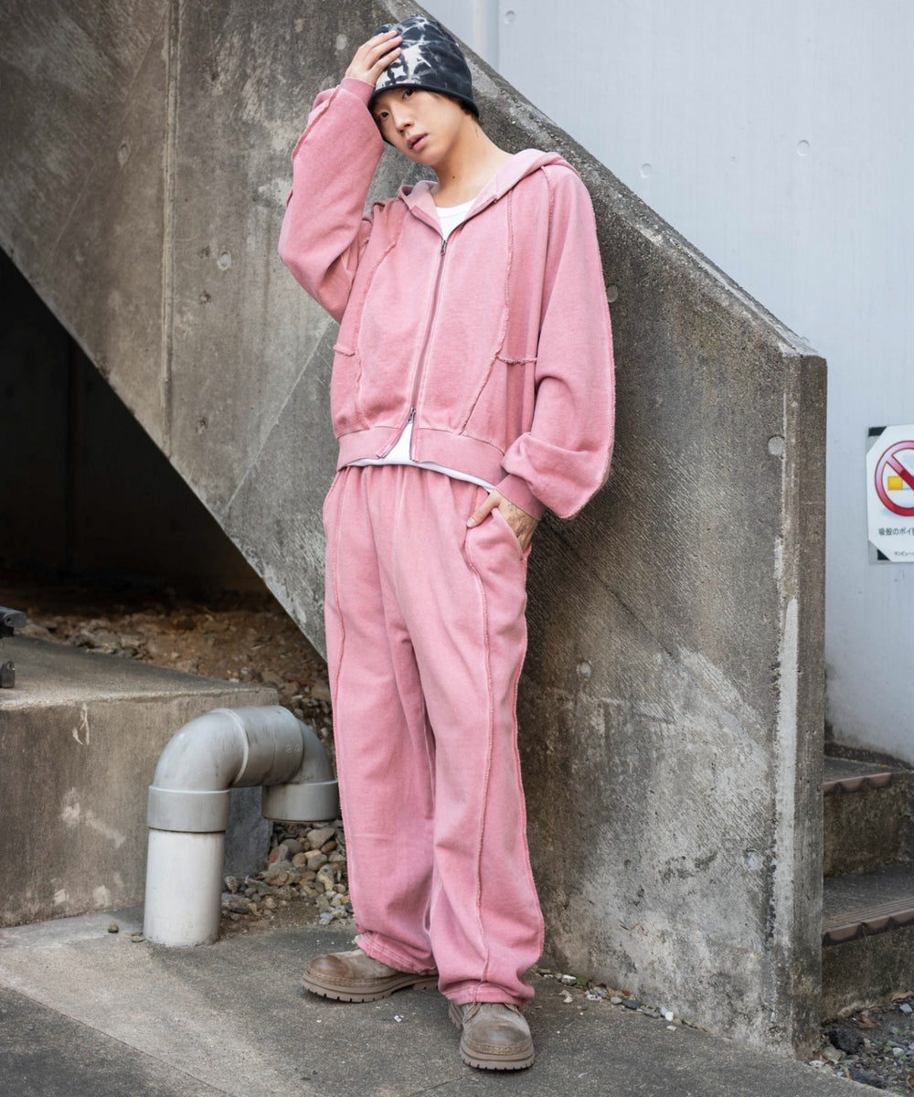 ピンク モデル：175cm F着用