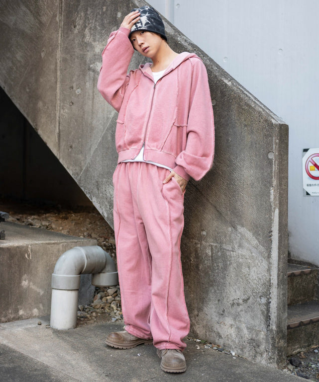 ピンク モデル：175cm F着用