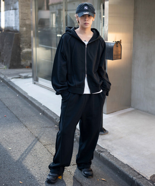 ブラック モデル：175cm F着用