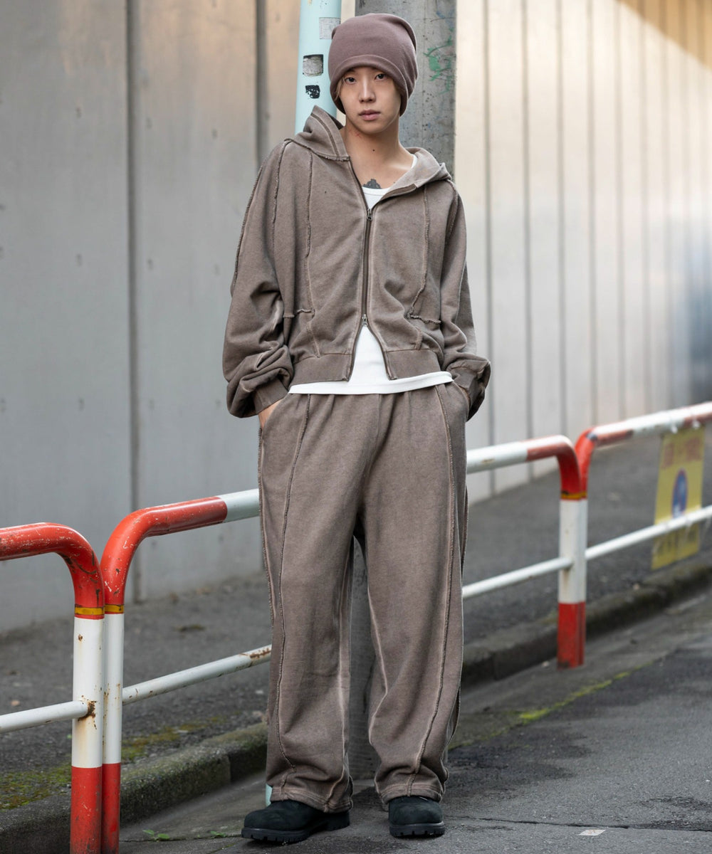 ブラウン モデル：175cm F着用