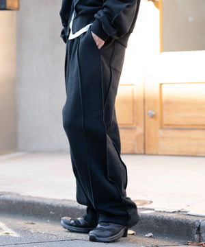 ブラック モデル：175cm F着用