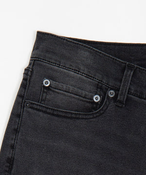 スリムフィットデニムパンツ