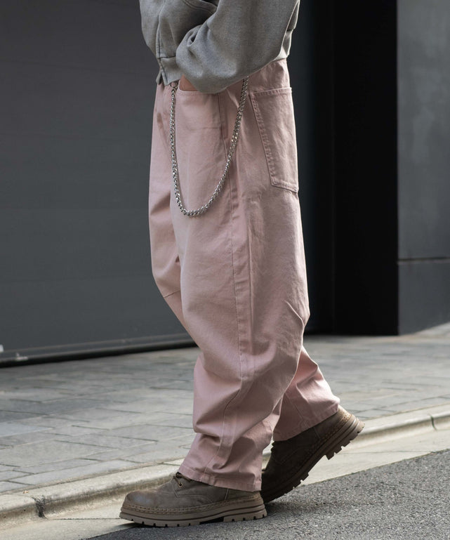 ピンク モデル：180cm L着用