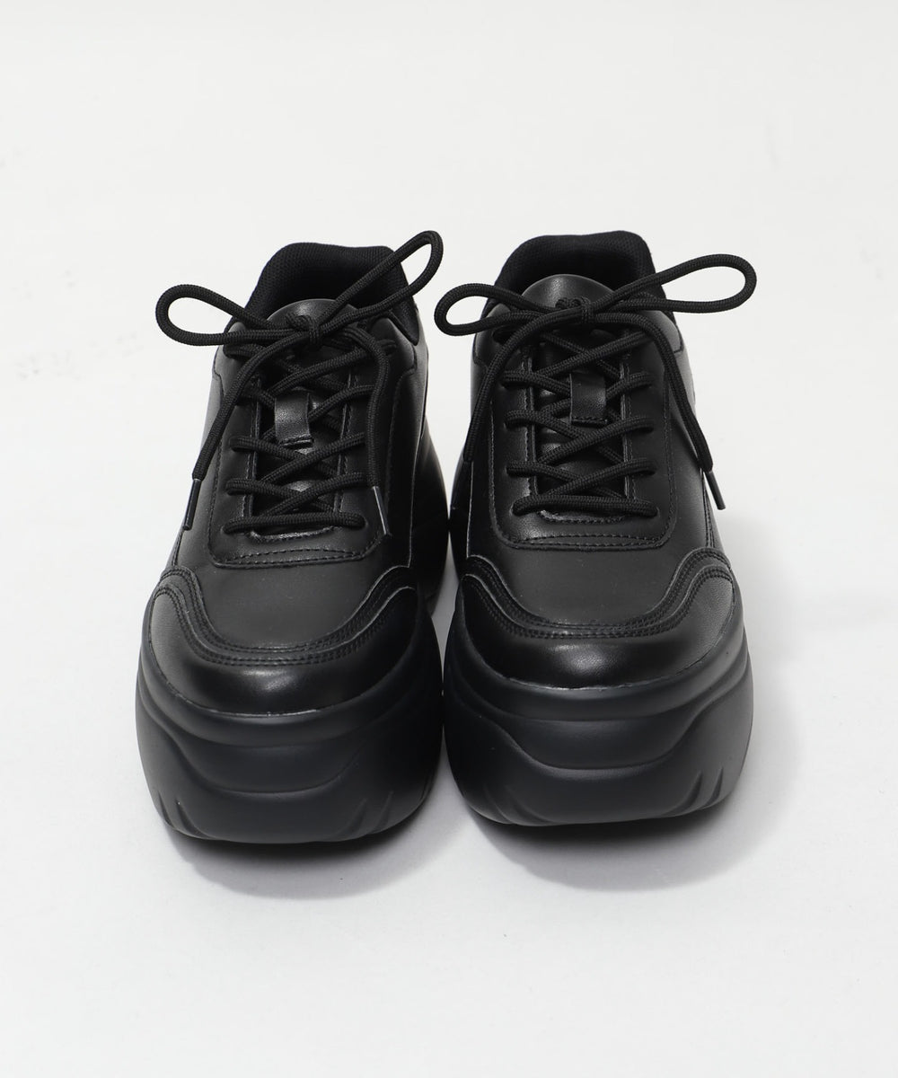 厚底スニーカー