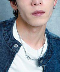 Mスクエアモチーフステンレスネックレス