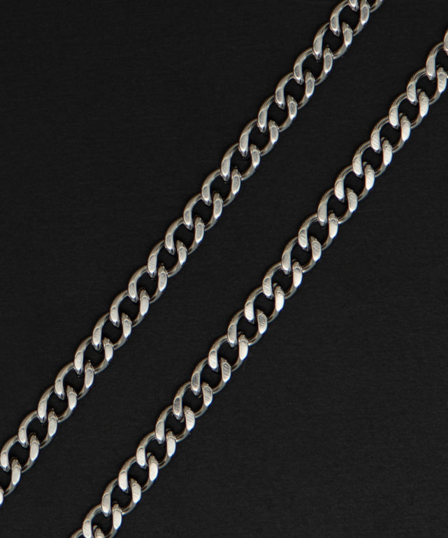 Mスクエアモチーフステンレスネックレス