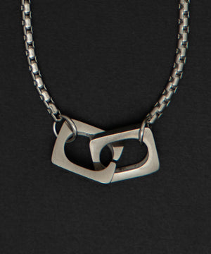 Mスクエアモチーフステンレスネックレス