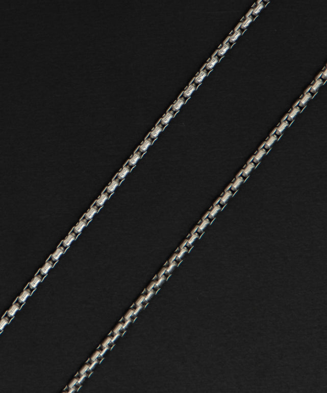 Mスクエアモチーフステンレスネックレス