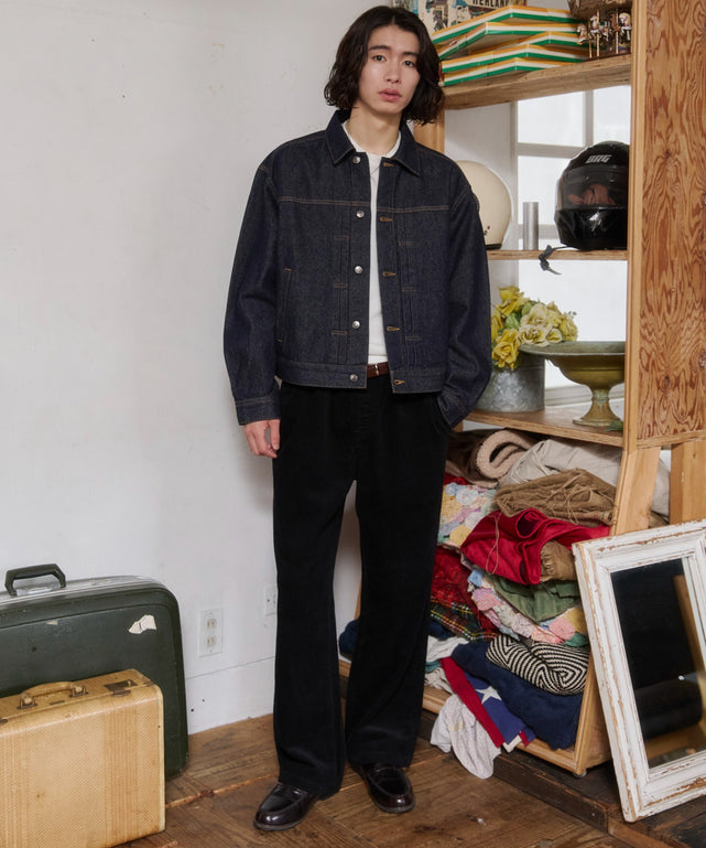 ブラック モデル：182cm L着用