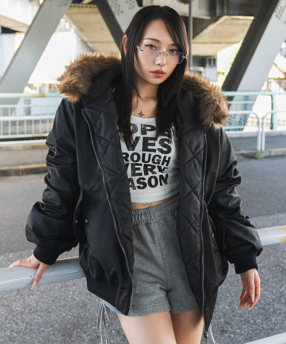 ブラック　モデル：159cm F着用