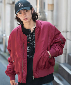 ワイン モデル：182cm L着用