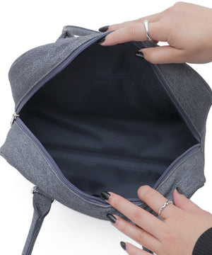 チャーム付きボストン痛バッグ