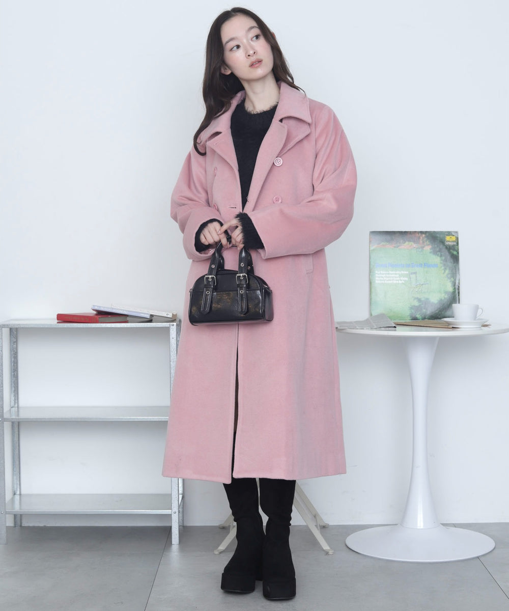 ピンク　モデル：163cm M着用