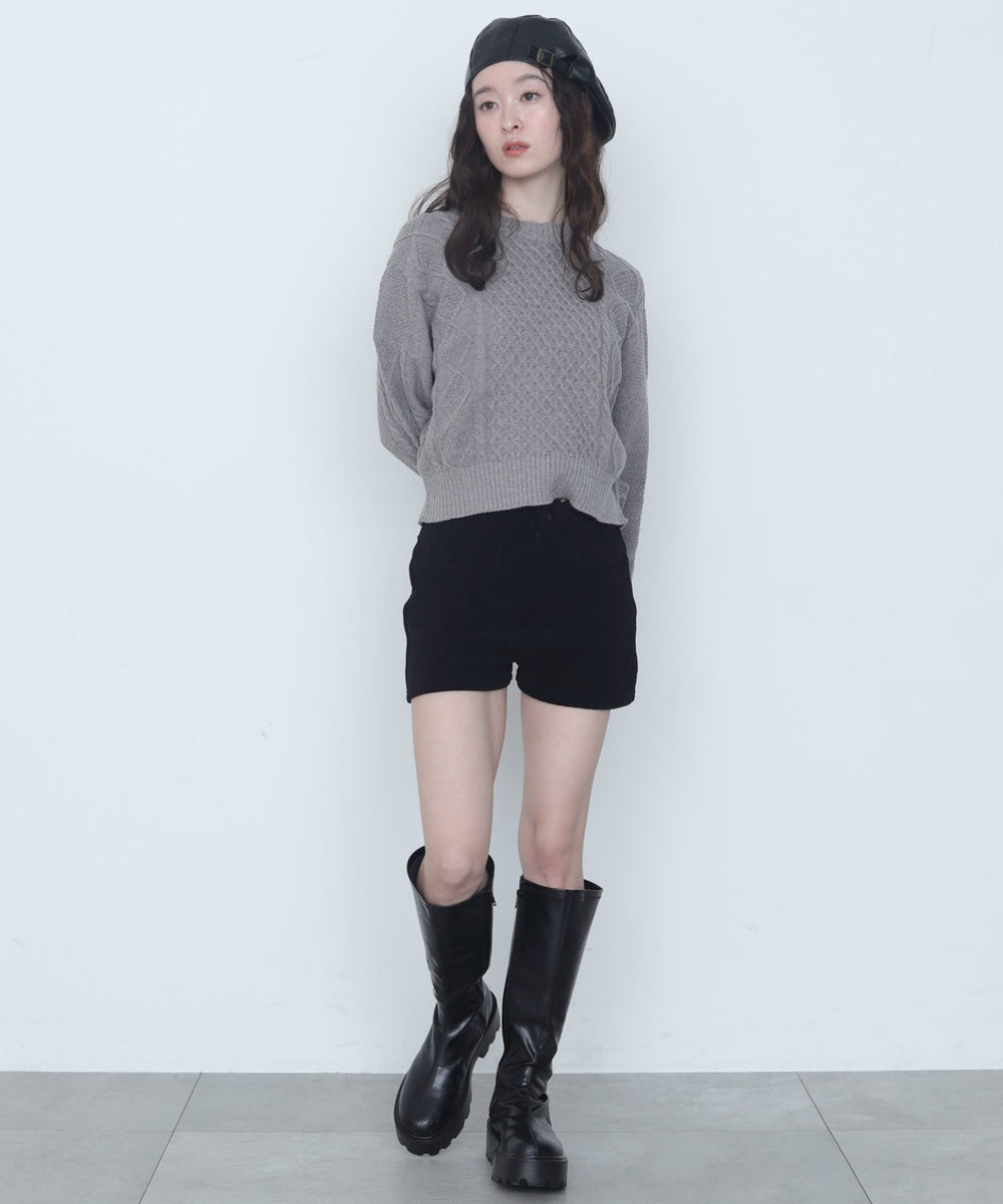 グレー　モデル：163cm F着用