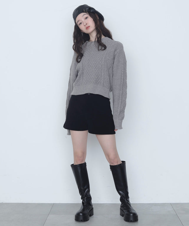 グレー　モデル：163cm F着用