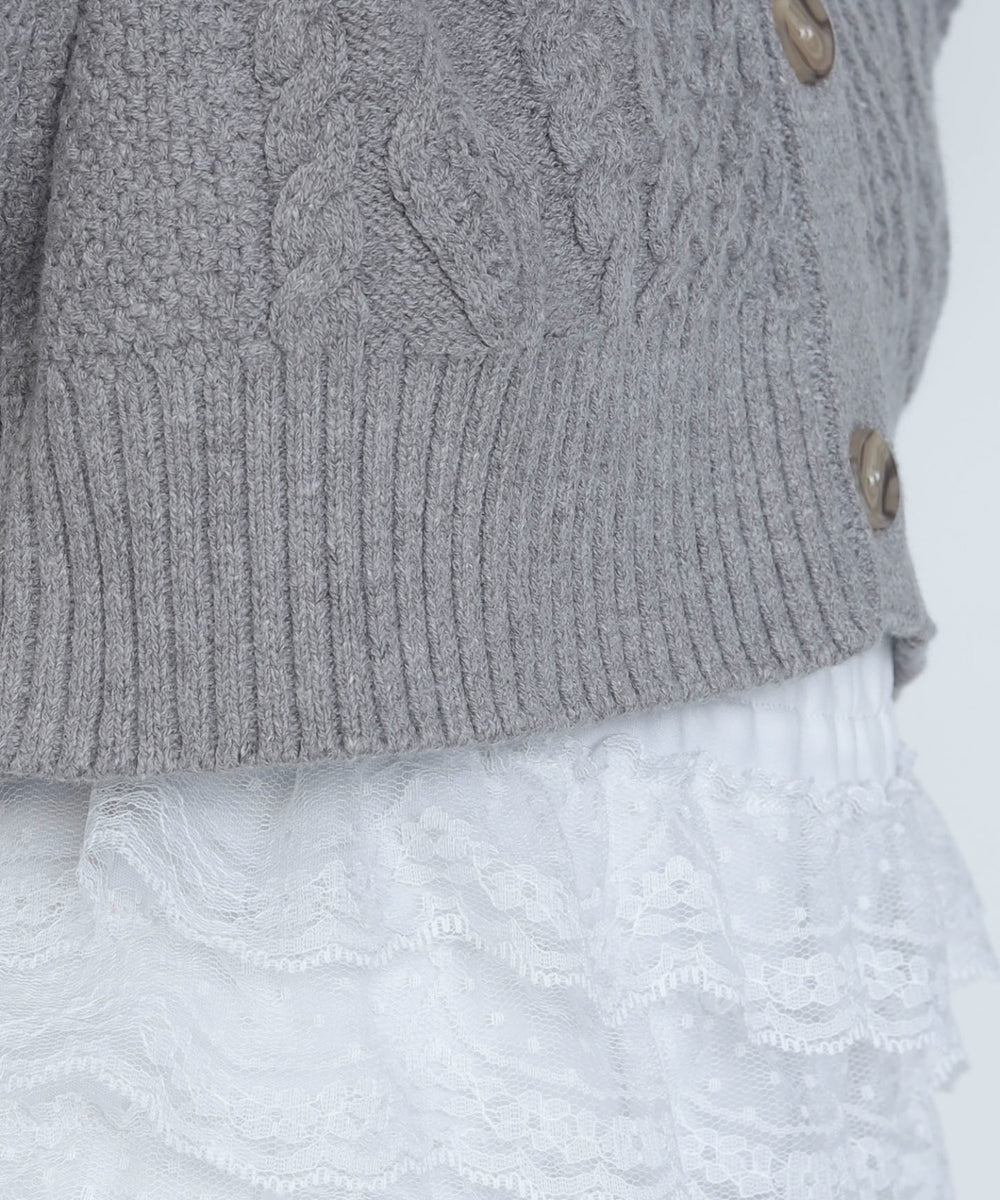 ケーブルニットカーディガン