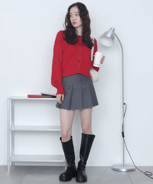 レッド　モデル：163cm M着用V