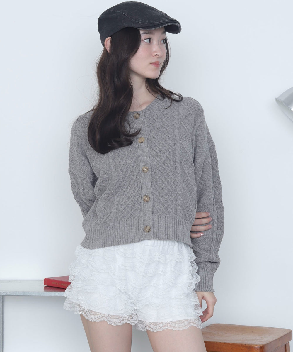 グレー　モデル：163cm M着用