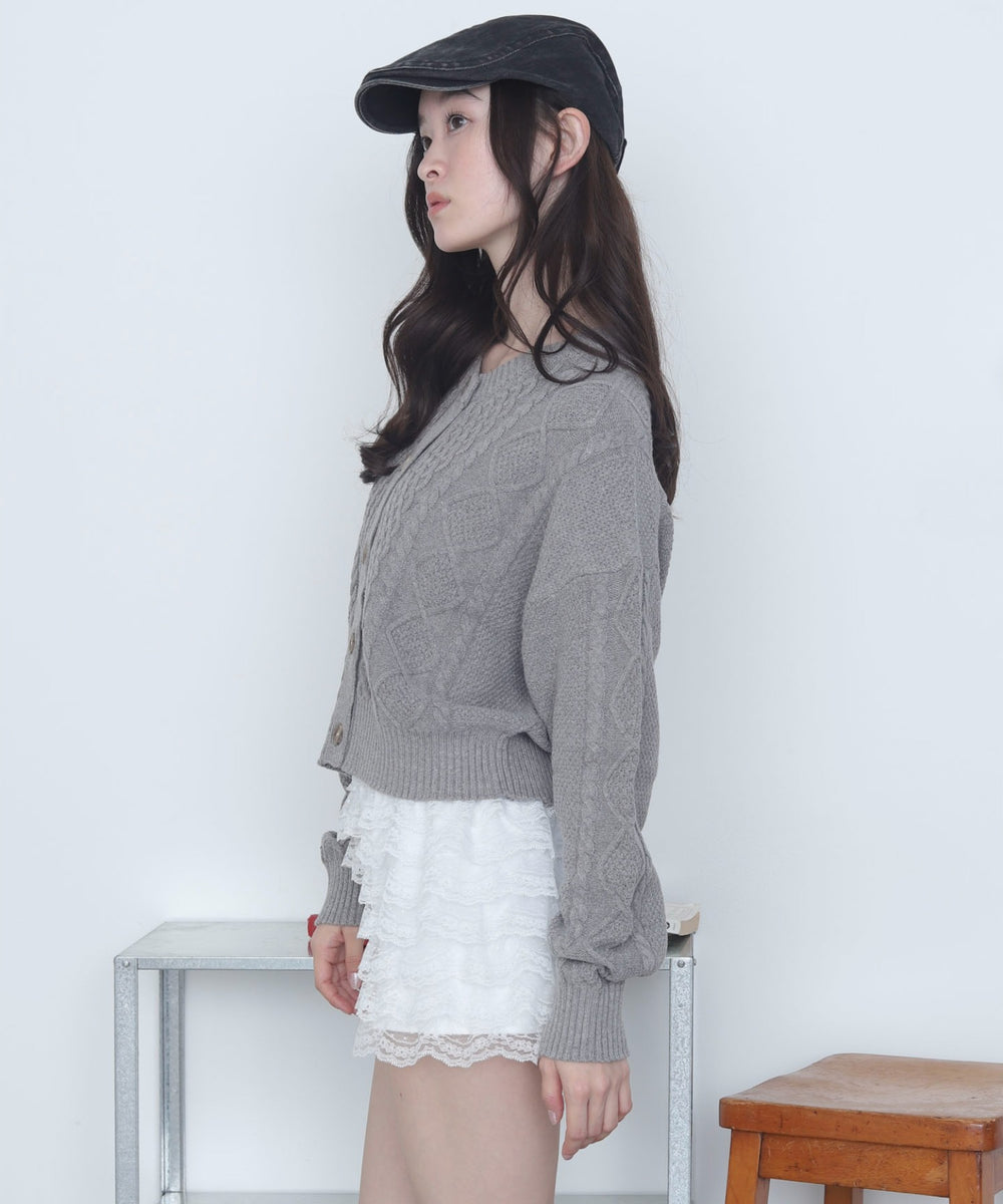 グレー　モデル：163cm M着用