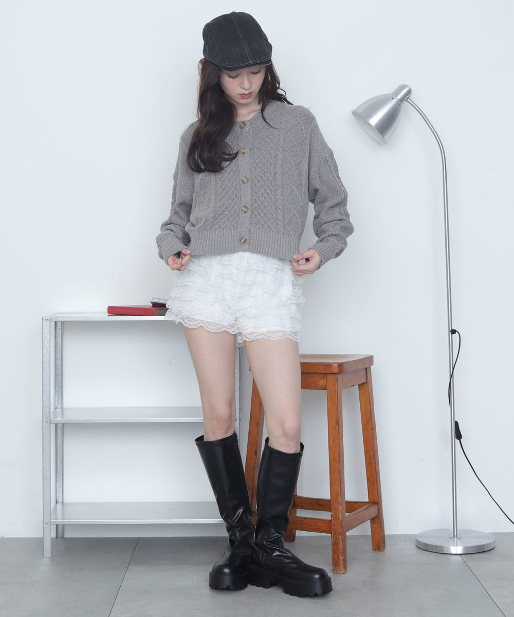 グレー　モデル：163cm M着用