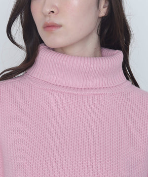 タートルネックオーバーニット