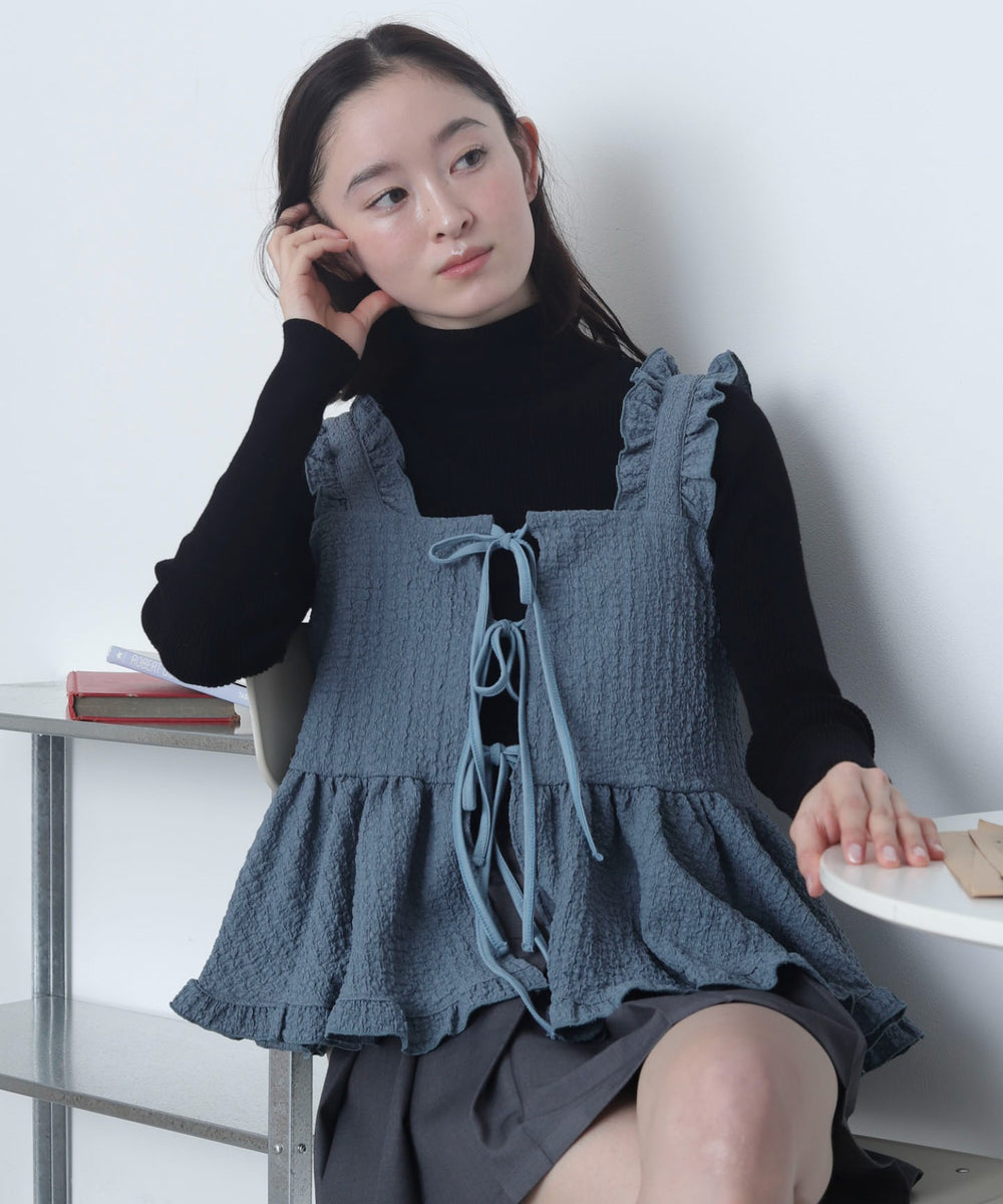 サックス　モデル：163cm M着用