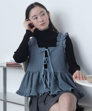 サックス　モデル：163cm M着用