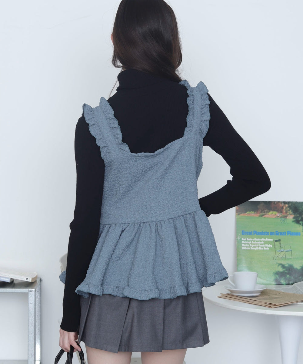 サックス　モデル：163cm M着用