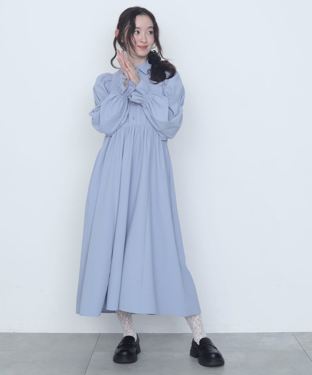 サックス　モデル：163cm M着用