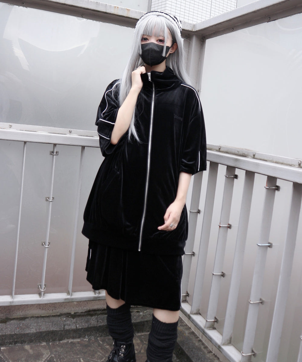 ベロキラの半袖