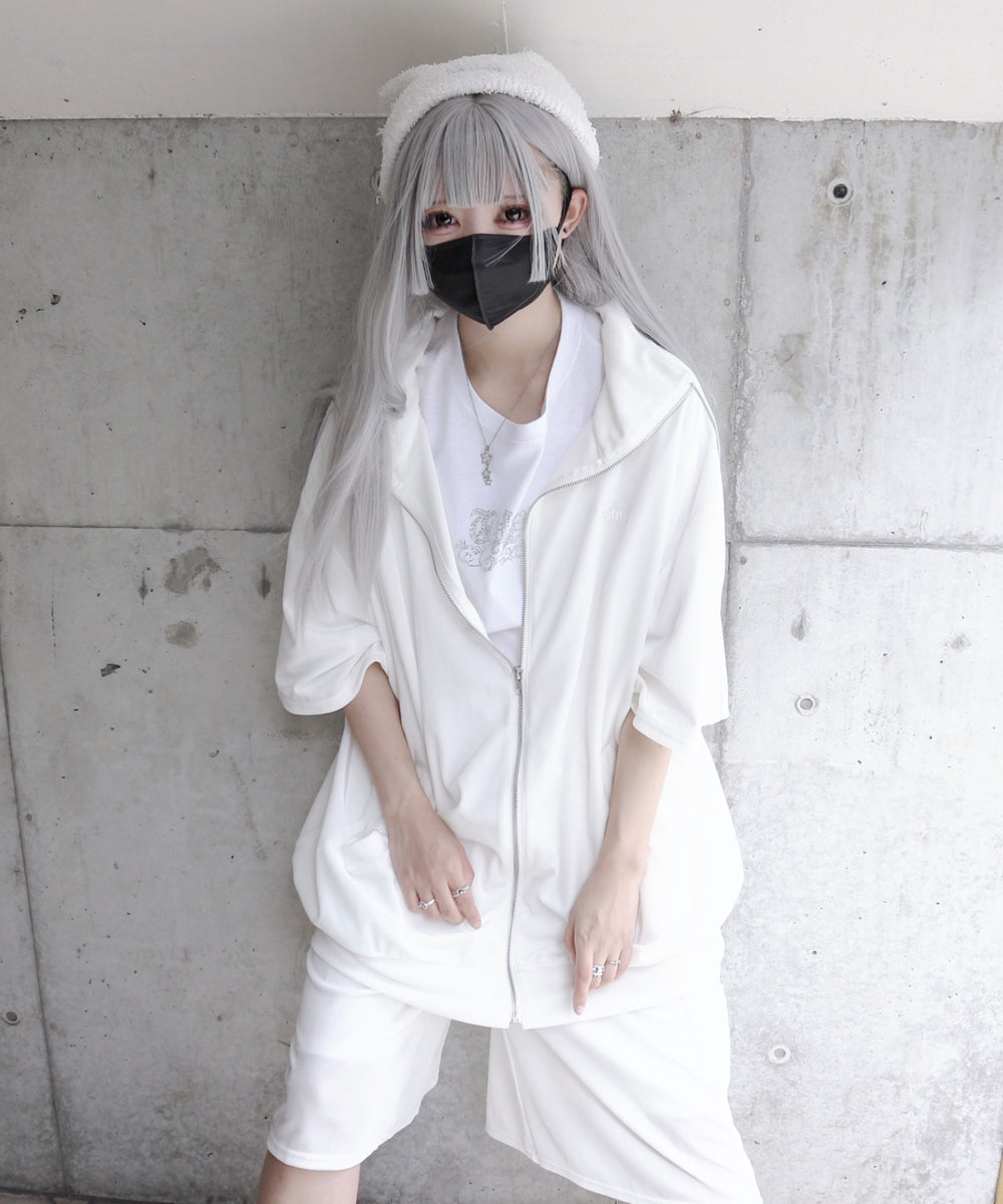 ベロキラの半袖