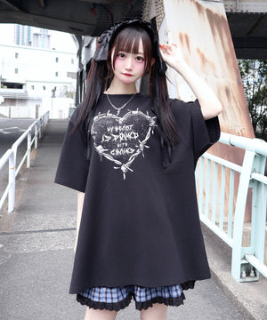 ブラック