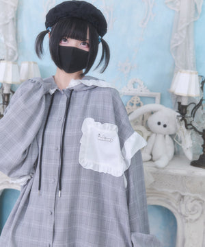 バブみでヤバみなフードシャツ