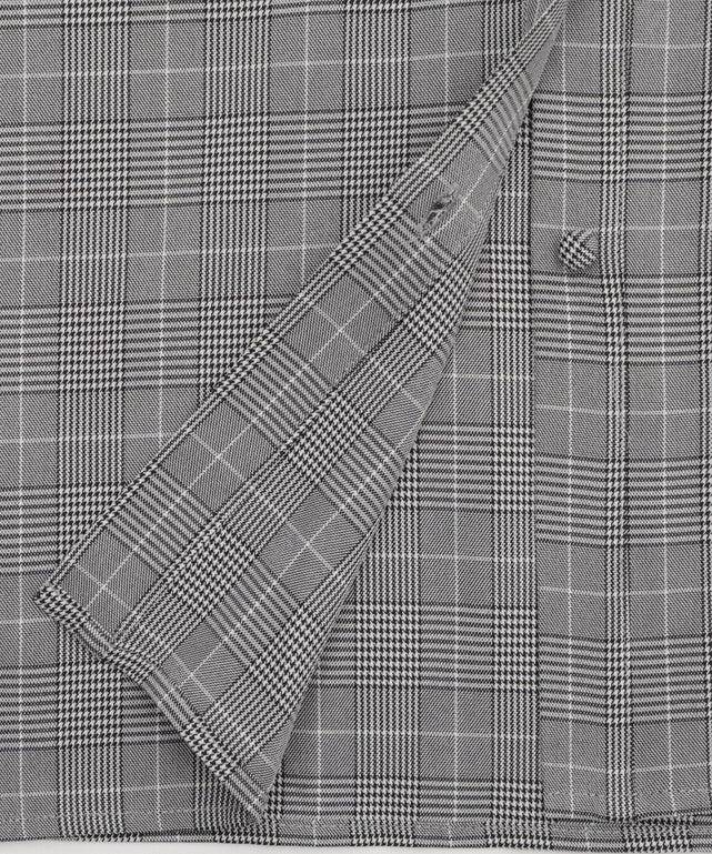 バブみでヤバみなフードシャツ