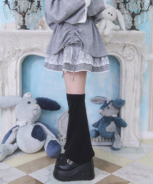 バブみでヤバみなフリフリスカート