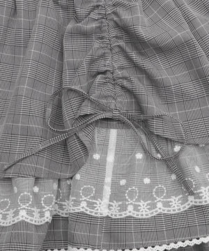 バブみでヤバみなフリフリスカート