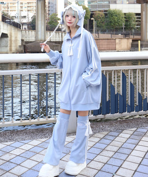 カリスマニートきゃわたんパンダジャージ