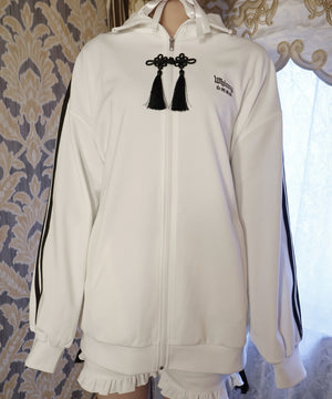 カリスマニートきゃわたんパンダジャージ