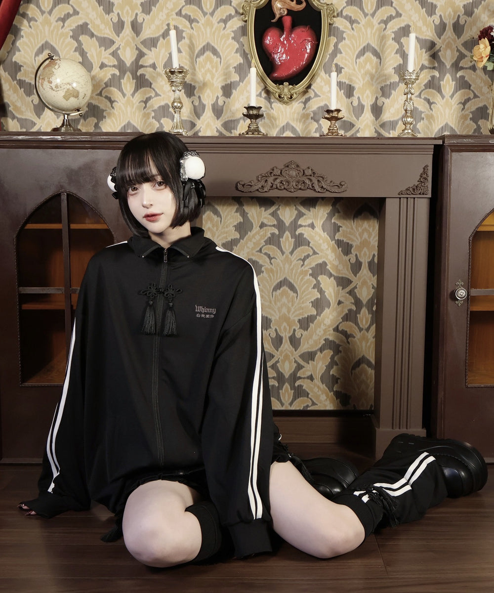 カリスマニートきゃわたんパンダジャージ