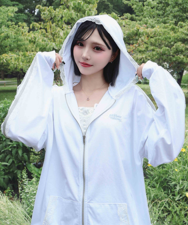 ひやひやでかパーカー