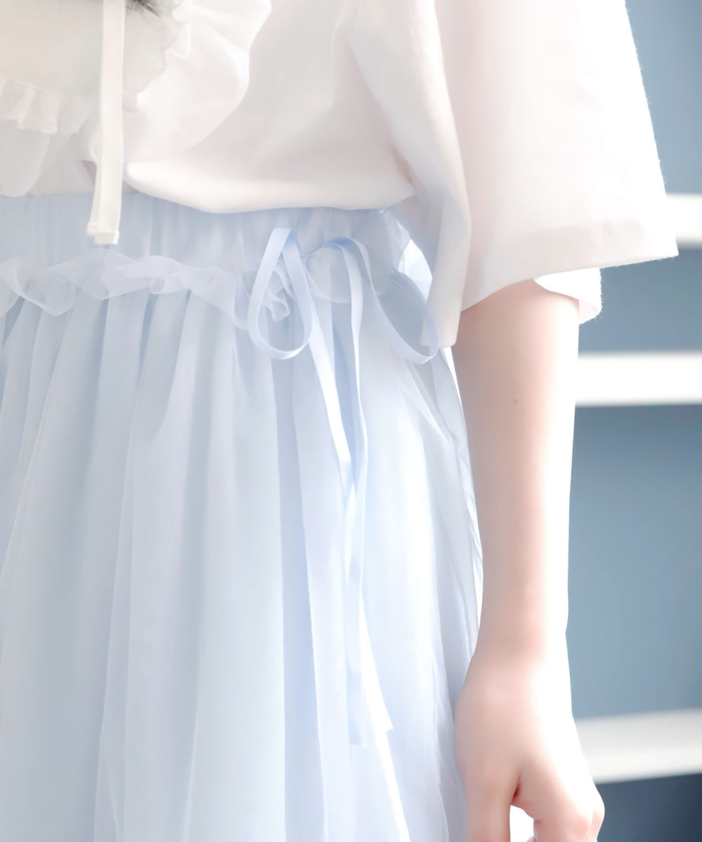 お嬢様のすずしげスカート