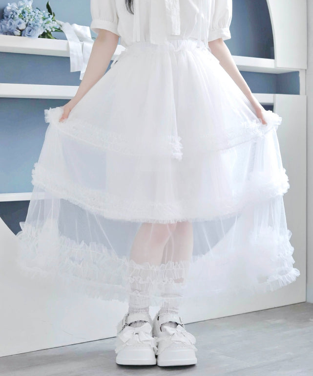 お嬢様のすずしげスカート