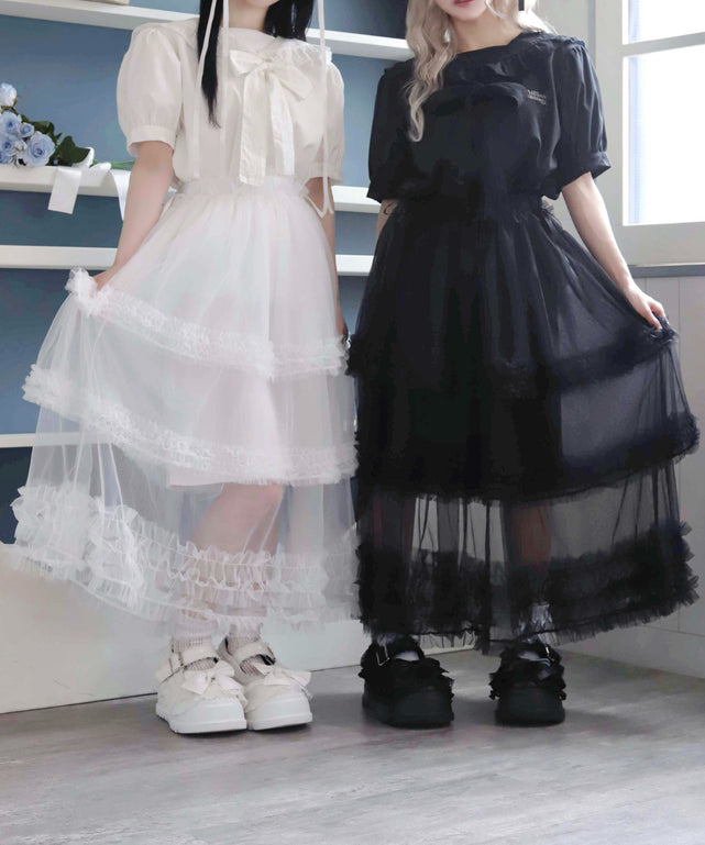 お嬢様のすずしげスカート