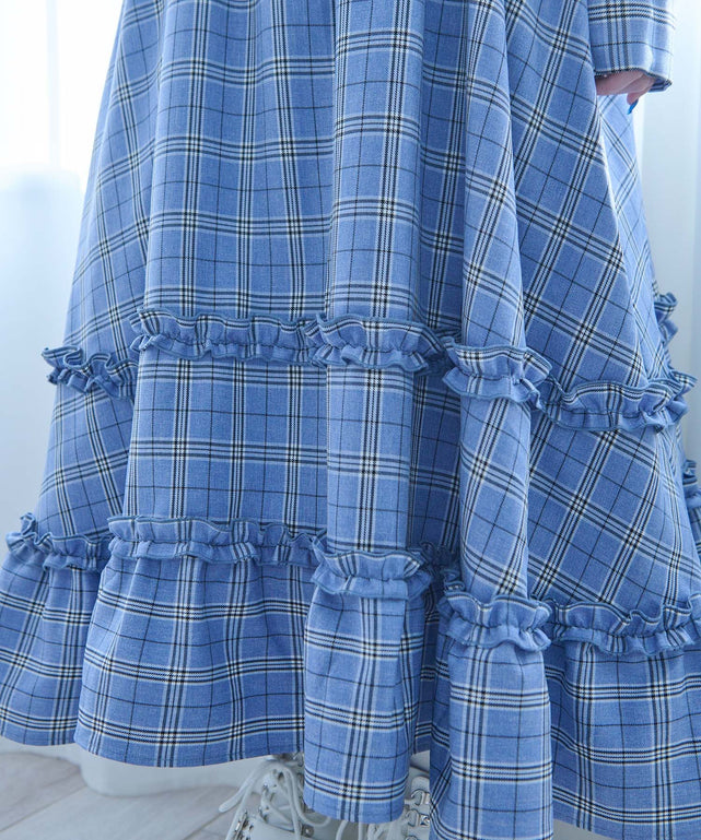 休日のプリプリりんスカート