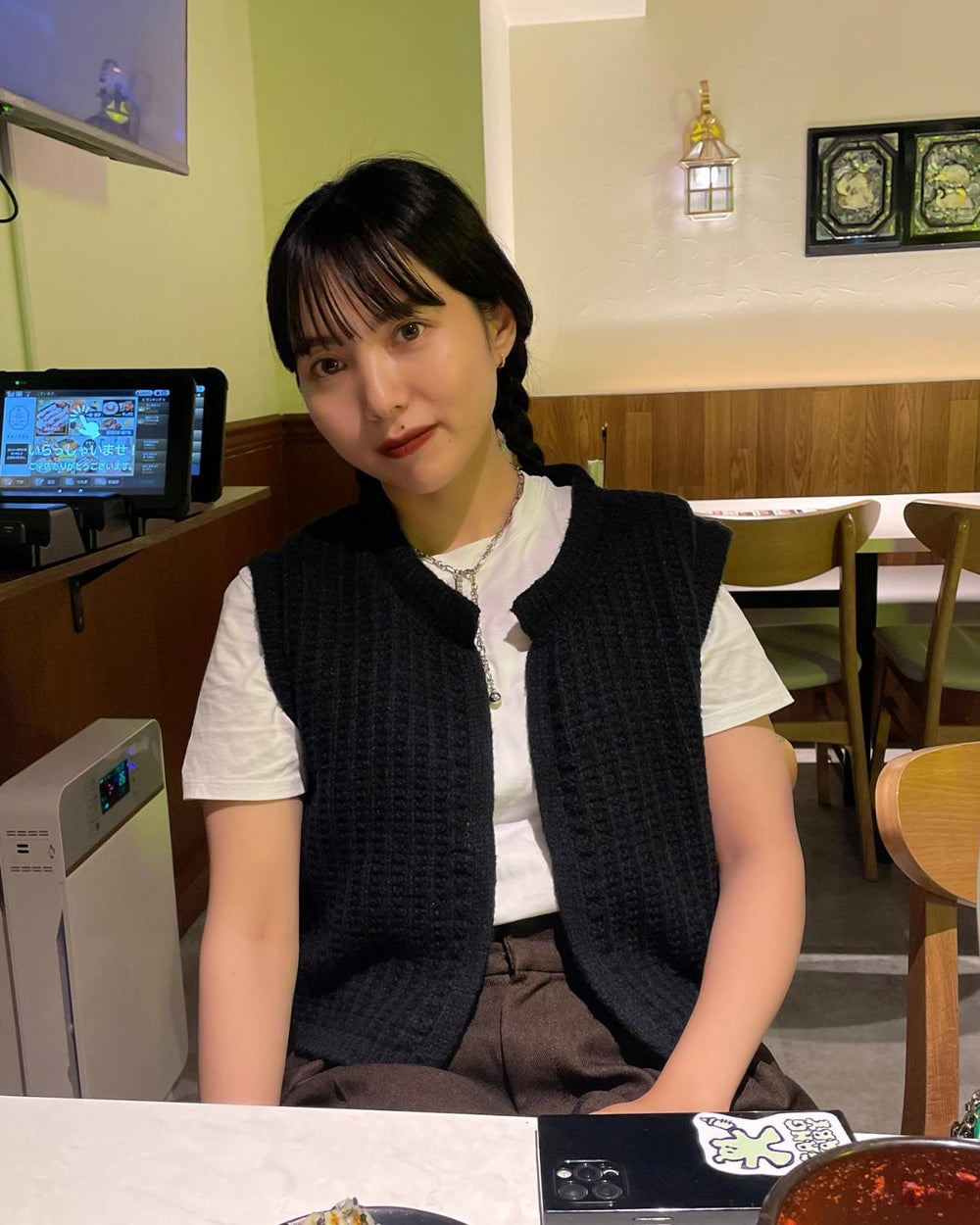 コンパクトニットベスト