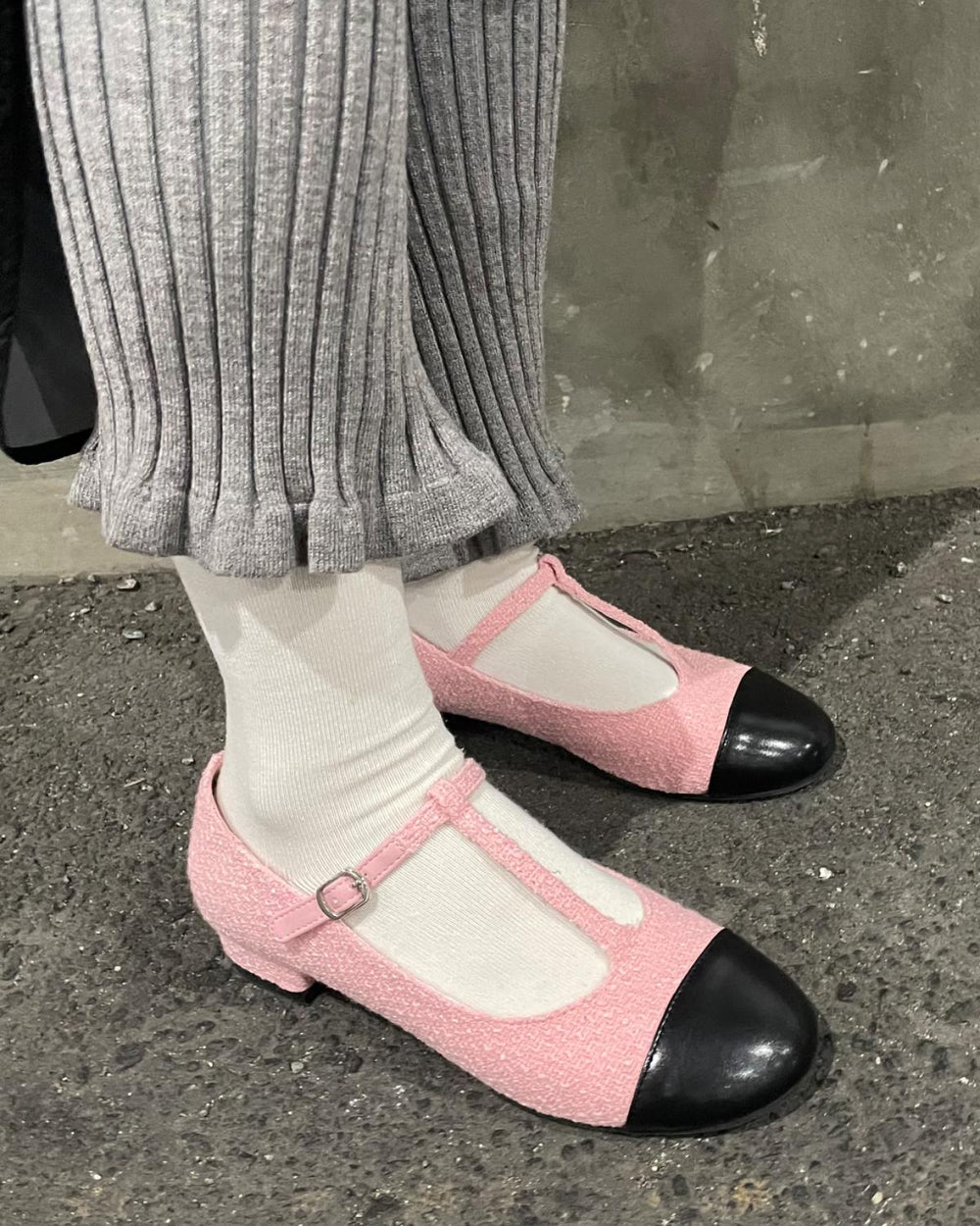 ツイードストラップパンプス