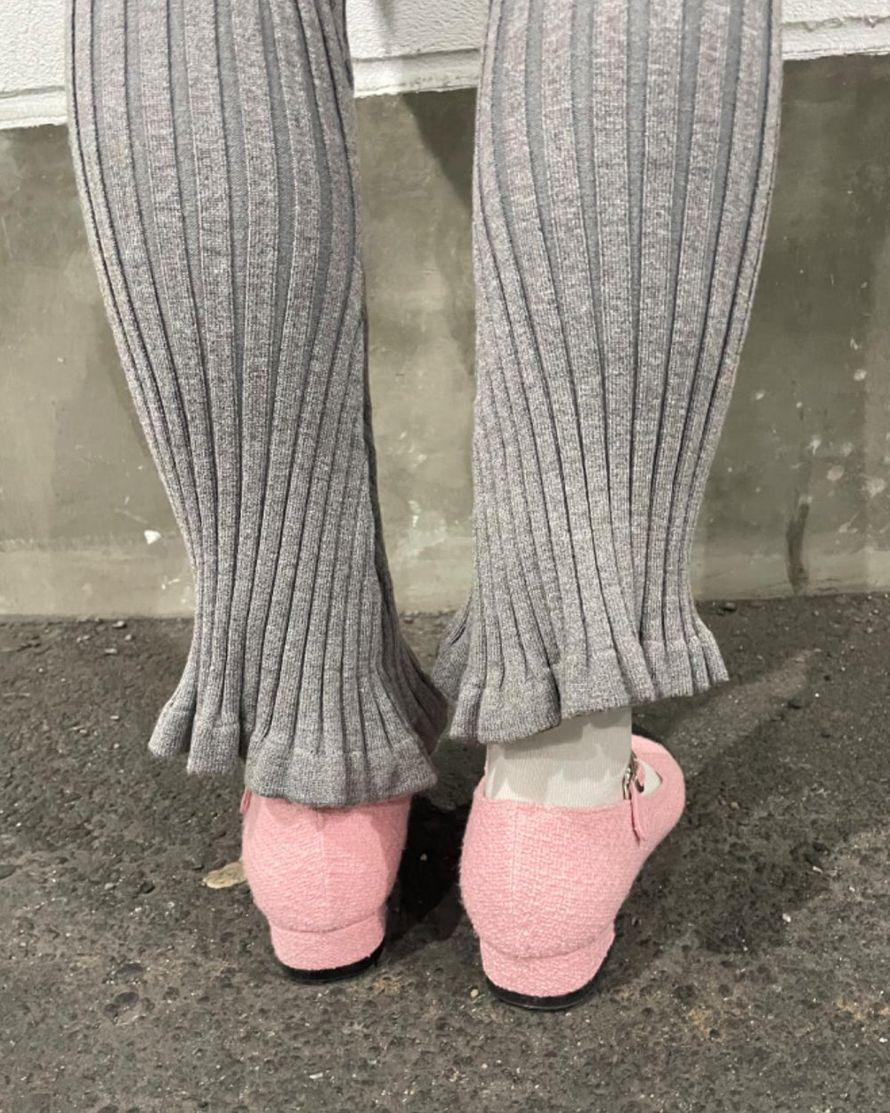 ツイードストラップパンプス