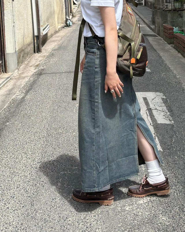バックスリットデニムスカート