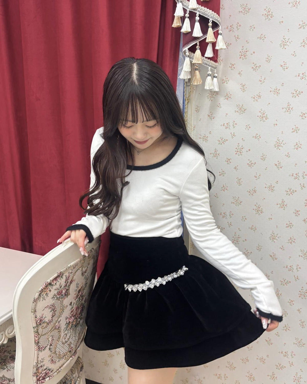 ポイントレースベロアミニスカート